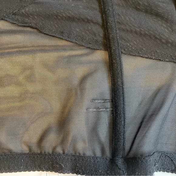 Unbranded Black Open Front Hook & Eye Powernet Corset Shaper | Some Minor Flaws - Picture 6 of 13
